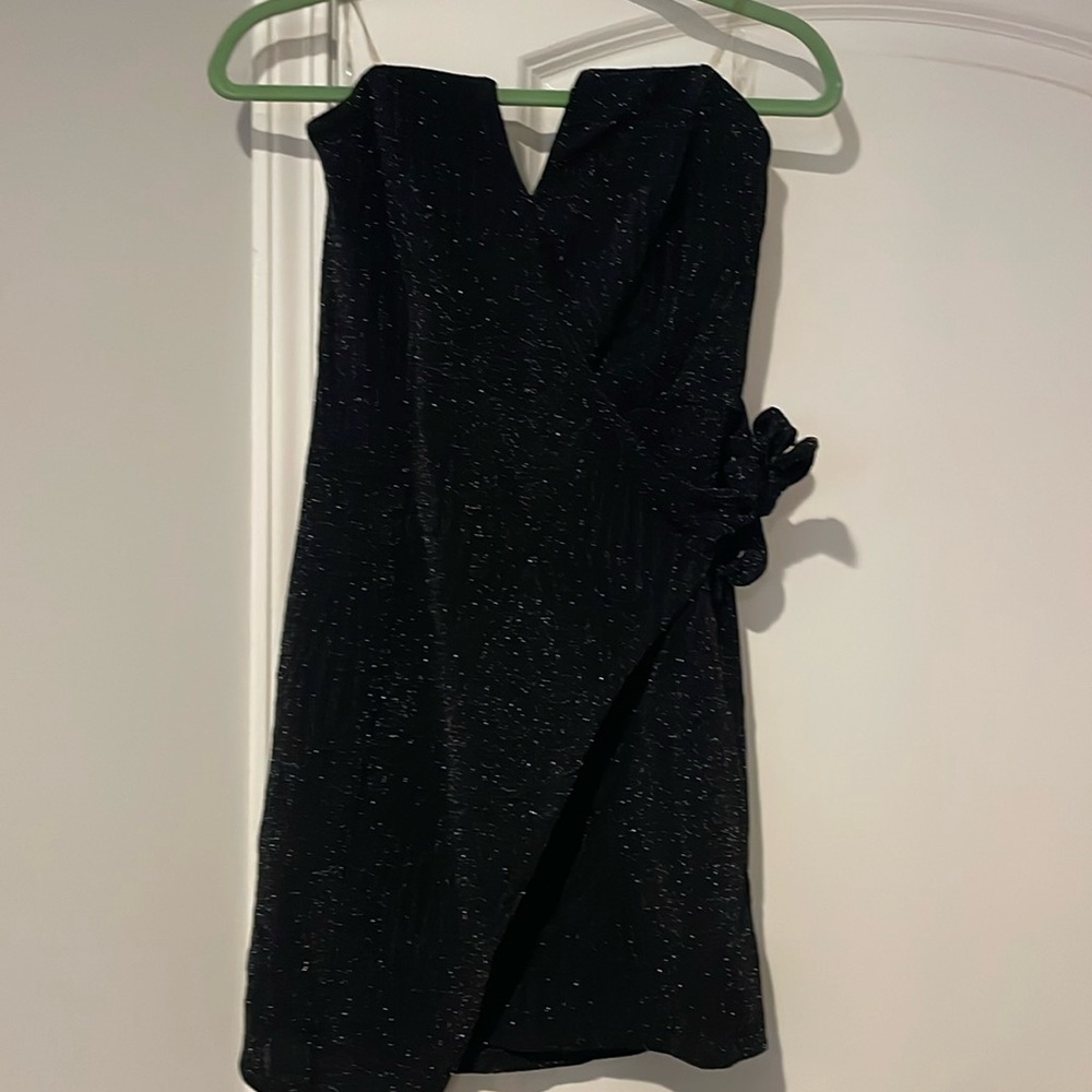black strapless dress